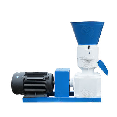 400RPM Mesin Pelet Pakan Ternak Unggas Traktor Bertenaga 30KW 750kg / H