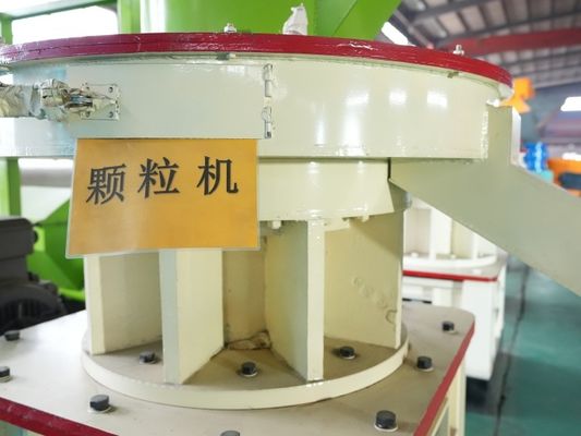 Mesin Pelet Kayu Stainless Steel 4Cr13 Peanut Shell Grass Pellet Maker 0.8t/ H