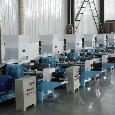 500kg / H Mesin Pembuat Pelet Makanan Ikan Kecil 2.2kw Daya Pemotong