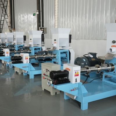 Pembuat Mesin Pelet Pakan Ikan Air Kebisingan Rendah 8cm Sekrup 350kg / H