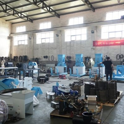 Mesin Pelet Pakan Ikan Terapung Otomatis Output Tinggi 380Volt