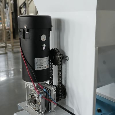 150 Sampai 120kg / HFish Feed Pellet Machine Pneumatic Animal Feed Extruder