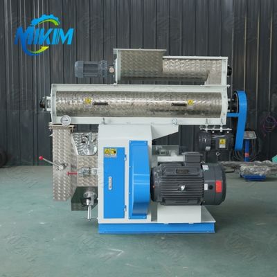 Mesin Pembuat Pelet Pakan Ternak Kecil Output Tinggi