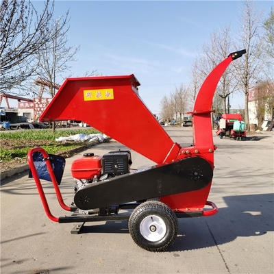 900KG / H PTO Didorong Chipper Shredder Log Penghancur Sampah Taman Kayu 7.4kw