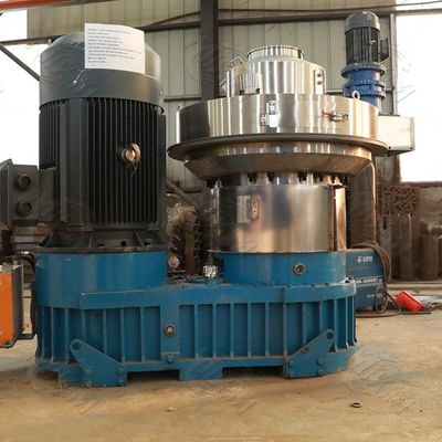 Kualitas Wood Pellet Line Biomass Wood Pellet Mill Kapasitas 800-1000kg / H pabrik