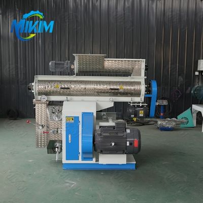 50-100kg / H Pabrik Pelet Pakan Unggas Ayam Dan Granulator Pakan Ikan
