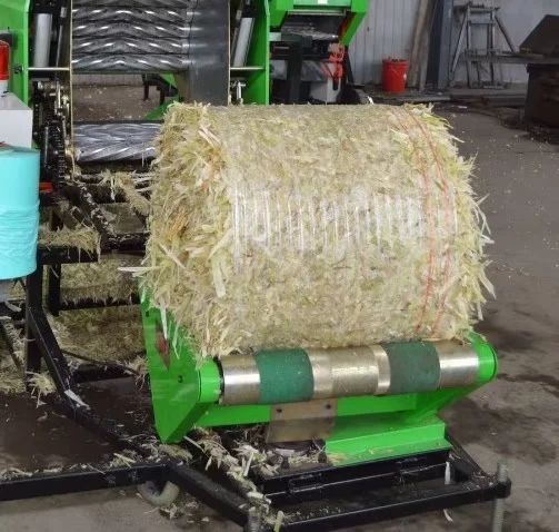 Mesin Pengemas Silase Kecil Antirust 50 Kg 450 Hingga 500kg / M3 2